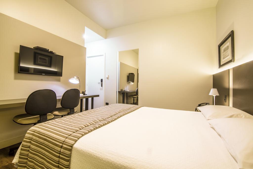 Jr Hotel Marília Exterior photo